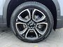 Jeep Avenger 1.2 e-Hybrid Black Edition Automaat / Adaptieve CC / Navigatie / Stoelverwarming / Apple CarPlay / Android Auto / Draadloos laden / 18" LM wielen /
