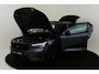 Volvo XC40 B4 (M-HYBRID) PLUS BLACK EDITION -PANO.DAK|HARMAN/KARDON|CAMERA|POWER-SEATS|PRIVACY.GLAS|20"