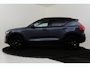Volvo XC40 B4 (M-HYBRID) PLUS BLACK EDITION -PANO.DAK|HARMAN/KARDON|360°CAM|POWER-SEATS|PRIVACY.GLAS|20"