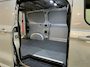 Ford E-Transit Custom 320 L1H1 Limited 64 kWh 218 PK / 100% elektrisch !! / Clima / LED / Cruise Control / Camera / CarPlay / 3-Zits / Z.G.A.N.  3.900 KM !!