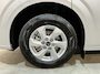 Ford E-Transit Custom 320 L1H1 Limited 64 kWh 218 PK / 100% elektrisch !! / Clima / LED / Cruise Control / Camera / CarPlay / 3-Zits / Z.G.A.N.  3.900 KM !!