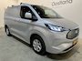Ford E-Transit Custom 320 L1H1 Limited 64 kWh 218 PK / 100% elektrisch !! / Clima / LED / Cruise Control / Camera / CarPlay / 3-Zits / Z.G.A.N.  3.900 KM !!