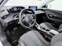 Peugeot e-2008 EV Allure Pack 50kWh Trekhaak 3D-Navi 360°Camera Apple Carplay Android Auto Ecc SOH 88% Regen-Lichtsensor Privacy Glas Led Isofix Bluetooth Cruise Control 1e Eigenaar Dealeronderhouden Origineel Nederlandse Auto