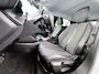 Peugeot e-2008 EV Allure Pack 50kWh Trekhaak 3D-Navi 360°Camera Apple Carplay Android Auto Ecc SOH 88% Regen-Lichtsensor Privacy Glas Led Isofix Bluetooth Cruise Control 1e Eigenaar Dealeronderhouden Origineel Nederlandse Auto