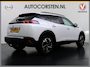 Peugeot e-2008 EV Allure Pack 50kWh Trekhaak 3D-Navi 360°Camera Apple Carplay Android Auto Ecc SOH 88% Regen-Lichtsensor Privacy Glas Led Isofix Bluetooth Cruise Control 1e Eigenaar Dealeronderhouden Origineel Nederlandse Auto