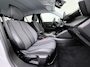 Peugeot e-2008 EV Allure Pack 50kWh Trekhaak 3D-Navi 360°Camera Apple Carplay Android Auto Ecc SOH 88% Regen-Lichtsensor Privacy Glas Led Isofix Bluetooth Cruise Control 1e Eigenaar Dealeronderhouden Origineel Nederlandse Auto