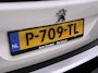 Peugeot e-2008 EV Allure Pack 50kWh Trekhaak 3D-Navi 360°Camera Apple Carplay Android Auto Ecc SOH 88% Regen-Lichtsensor Privacy Glas Led Isofix Bluetooth Cruise Control 1e Eigenaar Dealeronderhouden Origineel Nederlandse Auto