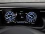 Hyundai Tucson 1.6 T-GDI HEV Comfort 230Pk Automaat (APPLE CARPLAY, GROOT NAVI, CAMERA, STOELVERWARMING, TREKHAAK, SPORTSTOELEN, GETINT GLAS, ADAPTIVE CRUISE, NIEUWSTAAT)