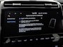 Hyundai Tucson 1.6 T-GDI HEV Comfort 230Pk Automaat (APPLE CARPLAY, GROOT NAVI, CAMERA, STOELVERWARMING, TREKHAAK, SPORTSTOELEN, GETINT GLAS, ADAPTIVE CRUISE, NIEUWSTAAT)