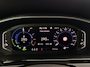 Volkswagen Arteon Shooting Brake 1.4 TSI eHybrid R-Line Business+ | SOH 92,5% | ACC | Stoel/Stuurverwarming | Apple Carplay | Half Elek. Stoelen met massage | Pano | Sfeerverlichting | Achteruitrijcamera |