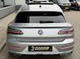 Volkswagen Arteon Shooting Brake 1.4 TSI eHybrid R-Line Business+ | SOH 92,5% | ACC | Stoel/Stuurverwarming | Apple Carplay | Half Elek. Stoelen met massage | Pano | Sfeerverlichting | Achteruitrijcamera |