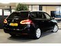 Peugeot 308 SW 1.2 PureTech Style Pano Navi Cruise PDC