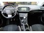 Peugeot 308 SW 1.2 PureTech Style Pano Navi Cruise PDC