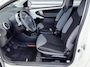 Peugeot 107 1.0 68PK Access Accent | Airco | LM-velgen |
