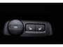 Volvo EX40 Extended Range Ultra 82 kWh - Panorama/schuifdak - IntelliSafe Assist & Surround - 360º Camera - Harman/Kardon audio - Verwarmde voorstoelen, stuur & achterbank - Parkeersensoren voor & achter - Elektr. bedienb. voorstoelen met geheugen links - Draadloze tel. lader - Warmtepomp - Extra getint glas - Inklapbare trekhaak - 19' LMV