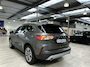 Ford Kuga 2.5 PHEV Titanium | Winter pack | SOH 91,5% | Adapt. Cruise | BLIS | Camera's | Elekt. a.klep | 4 seiz. banden | 100% Dealer onderhouden |