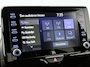 Toyota Yaris 1.5 Hybrid Executive + | BTW voertuig | JBL | Head-Up | Dodehoek detectie | Stoel+stuurverwarming | Parkeersensoren voor+achter | Navigatie | Apple CarPlay/Android Auto |