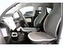 Renault Twingo 1.0 SCe Limited | Airco | Parkeersensor | Lichtmetaal | Cruise control | Bluetooth | All Season |