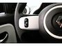 Renault Twingo 1.0 SCe Limited | Airco | Parkeersensor | Lichtmetaal | Cruise control | Bluetooth | All Season |