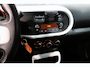 Renault Twingo 1.0 SCe Limited | Airco | Parkeersensor | Lichtmetaal | Cruise control | Bluetooth | All Season |