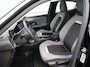 Opel Mokka-e Electric 50kWh 3-fase Level3 | SOH 99% | Climate control | Navigatie | Winterpakket | Lm velgen | Dode hoek detectie