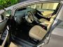 Toyota Prius 1.8 Plug-in Dynamic Business / LEDER / HUD / ALU VELGEN / APK OK / CLIMA / APK 2027