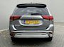 Mitsubishi Outlander 2.4 PHEV Intense+ / Afneemb. Trekhaak (1.500KG) / All Season Banden / Cruise Control / Rondom Zicht Camera / Navigatie / Apple Carplay&Android Auto /