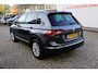 Volkswagen Tiguan 1.5 TSI ACT Comfortline Business NL-auto / 1e Eigenaar / Apple/Android