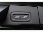 Volvo XC60 2.0 T8 Plug-in AWD Plus Dark | Pano | Memory | El.haak | 21” | Keyless | CarPlay | Stuur/Stoelverwarming
