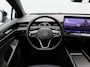 Volkswagen ID.7 Tourer Pro S Business 86 kWh 286 Pk | Stoel/Stuurverwarming | 360 Camera | Panoramadak | Trekhaak | 19 Inch | 38.834 Km !!