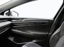 Volkswagen ID.7 Tourer Pro S Business 86 kWh 286 Pk | Stoel/Stuurverwarming | 360 Camera | Panoramadak | Trekhaak | 19 Inch | 38.834 Km !!