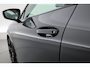 Volkswagen Tiguan 1.5 eHybrid R-Line Edition | Rijklaar! | Pano | Trekhaak | HUD | Adapt. Cruise | Keyless | IQ Light | 360cam | Dodehoek |