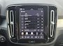 Volvo XC40 2.0 B4 Plus Dark