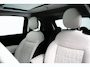 Fiat 500e La Prima 42 kWh 3+1 Panorama Dak | Adaptieve Cruise | Parkeersensoren Voor + Achter | Camera | 17" Lichtmetaal | Achteruitrijcamera | Airco (automatisch) | Apple Carplay/Android Auto|telefoonintegratie premium