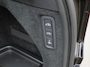 Volvo XC90 T8 455PK Plug-in hybrid AWD Ultra Dark / Bowers & Wilkins / Luchtvering / Gelamineerd Glas / Nappa Leder Met Ventilatie / 21" / Panoramisch Dak / Trekhaak /