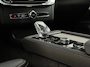 Volvo XC90 T8 455PK Plug-in hybrid AWD Ultra Dark / Bowers & Wilkins / Luchtvering / Gelamineerd Glas / Nappa Leder Met Ventilatie / 21" / Panoramisch Dak / Trekhaak /