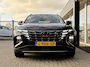 Hyundai Tucson 1.6 T-GDI HEV Premium / Automaat / NL-Auto / Vol-Leder / Adaptieve Cruise-Control / Stoelverwarming V+A / Stoelverkoeling / Stuurverwarming / Elektr.-Verstelbare Stoelen met Geheugen / Elektr.-Achterklep / Apple-Carplay & Android-Auto / Dodehoek-Detectie / Draadloze-Telefoonlader / Keyless / LED / Adaptieve-Koplampen / DAB Radio-Bluetooth / Navi / Flippers / PDC V+A met Rondom-Camerazicht / 19'' LMV / ENZ.