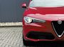 Alfa Romeo Stelvio 2.0 T AWD Ti | Stoel/Stuurverwarming | 20" Velgen | Camera