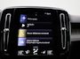 Volvo XC40 1.5 T5 Recharge R-Design | WORDT VERWACHT | PANORAMADAK | ACHTERUITRIJCAMERA | HARMAN KARDON | STOELVERWARMING | STUURWIELVERWARMING | TREKHAAK | LEDER | ELEKTRISCHE KOFFERKLEP | ADAPTIVE CRUISE CONTROL | CLIMATE CONTROL |