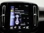 Volvo XC40 1.5 T5 Recharge R-Design | WORDT VERWACHT | PANORAMADAK | ACHTERUITRIJCAMERA | HARMAN KARDON | STOELVERWARMING | STUURWIELVERWARMING | TREKHAAK | LEDER | ELEKTRISCHE KOFFERKLEP | ADAPTIVE CRUISE CONTROL | CLIMATE CONTROL |
