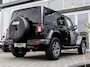 Jeep Wrangler Unlimited 4xe 380 Sahara | Leder | Cruise Control | Sky roof | Camera | Stoel + stuurverwarming | Navigatie | 18 '' |