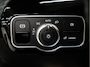 Mercedes-Benz A-klasse 160 Sport [APPLE CARPLAY, AMG, ANDROID, STOELVERWARMING, CRUISE CONTROL, CAMERA, PDC V+A, DIGITAL DASH, STUURWIEL MULTIFUNTIONEEL, CLIMATE CONTROL, START STOP, STUUR LEDER, NIEUWSTAAT]