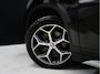 BMW X1 sDrive20i Orange Edition II M Sport [STOELVERWARMING, CRUISE CONTROL, PDC V+A, ELEKTRISCHE STOELEN, HEAD UP DISPLAY, CLIMATE CONTROL, LEDER M STUUR, LEDER STOELEN, ELEKTRISCHE ACHTERKLEP, BLUETOOTH, RADIO, NIEUWSTAAT]