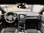 Volvo C40 Recharge Core 69 kWh | Cruise Control | Panoramadak | Stoel-/Stuurverwarming | Navigatie | Standkachel | Warmtepomp |