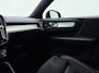 Volvo XC40 B3 163PK Ultra Black Edition | BLIS | 360° Camera | Schuif/Kanteldak |