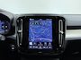 Volvo XC40 B3 163PK Ultra Black Edition | BLIS | 360° Camera | Schuif/Kanteldak |