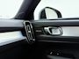 Volvo XC40 B3 163PK Ultra Black Edition | BLIS | 360° Camera | Schuif/Kanteldak |