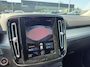 Volvo XC40 1.5 T2 Business Pro | Achteruitrijcamera | Parkeersensoren | Keyless Entry | Elektrische Achterklep | Climate Control | Cruise Control Adaptief | BLIS | Navigatie | Apple Carplay | Android Auto