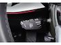 Audi A3 Sportback 30 TFSI Black Line Sport Pano-dak 19'S-Line/Velgen LED+