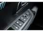 Peugeot 208 1.2 Hybrid 110 e-DCS6 Envy € 3600 registratie voordeel | nieuwe kleur l Camera l Cruise l TomTom Navigatie Full-Map l Apple Carplay & Android Auto (Draadloos) l LED l Parkeersensoren l Lichtmetalen Velgen